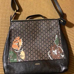 Fossil Women's Fiona Large or Small Crossbody Purse Handbag for Women